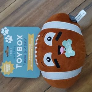 Fringe dog toy